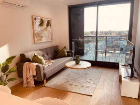 Box Hill 1bedroom Apartment 7xx